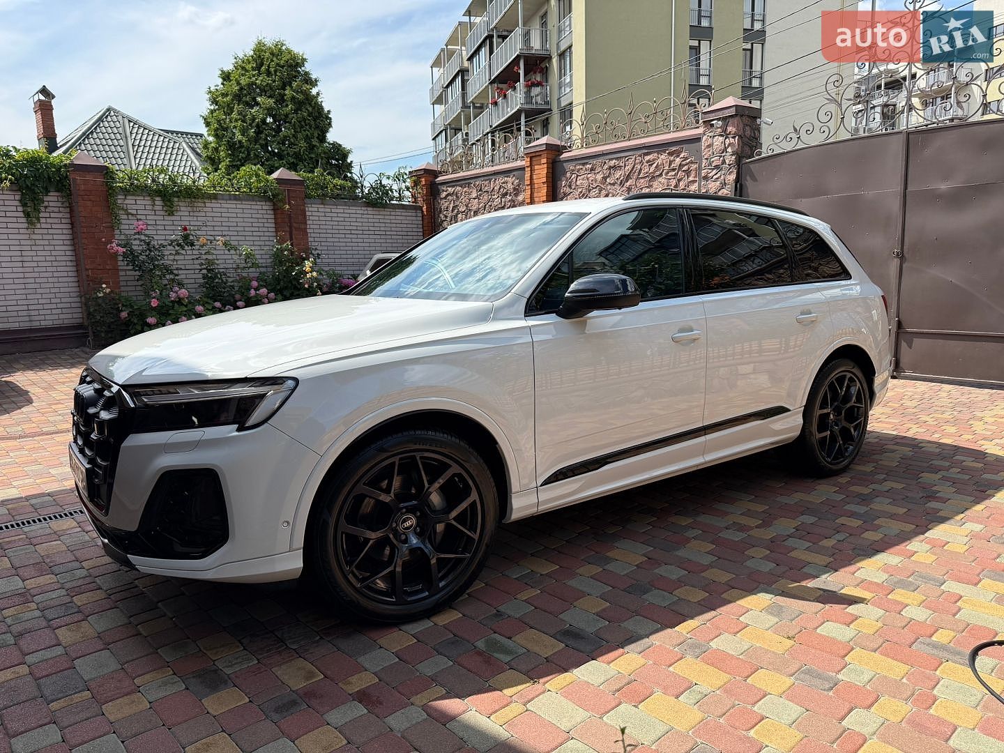 Audi Q7 2024 VIN WAUZZZ4M5RD017071 фото оголошення 2 з 11