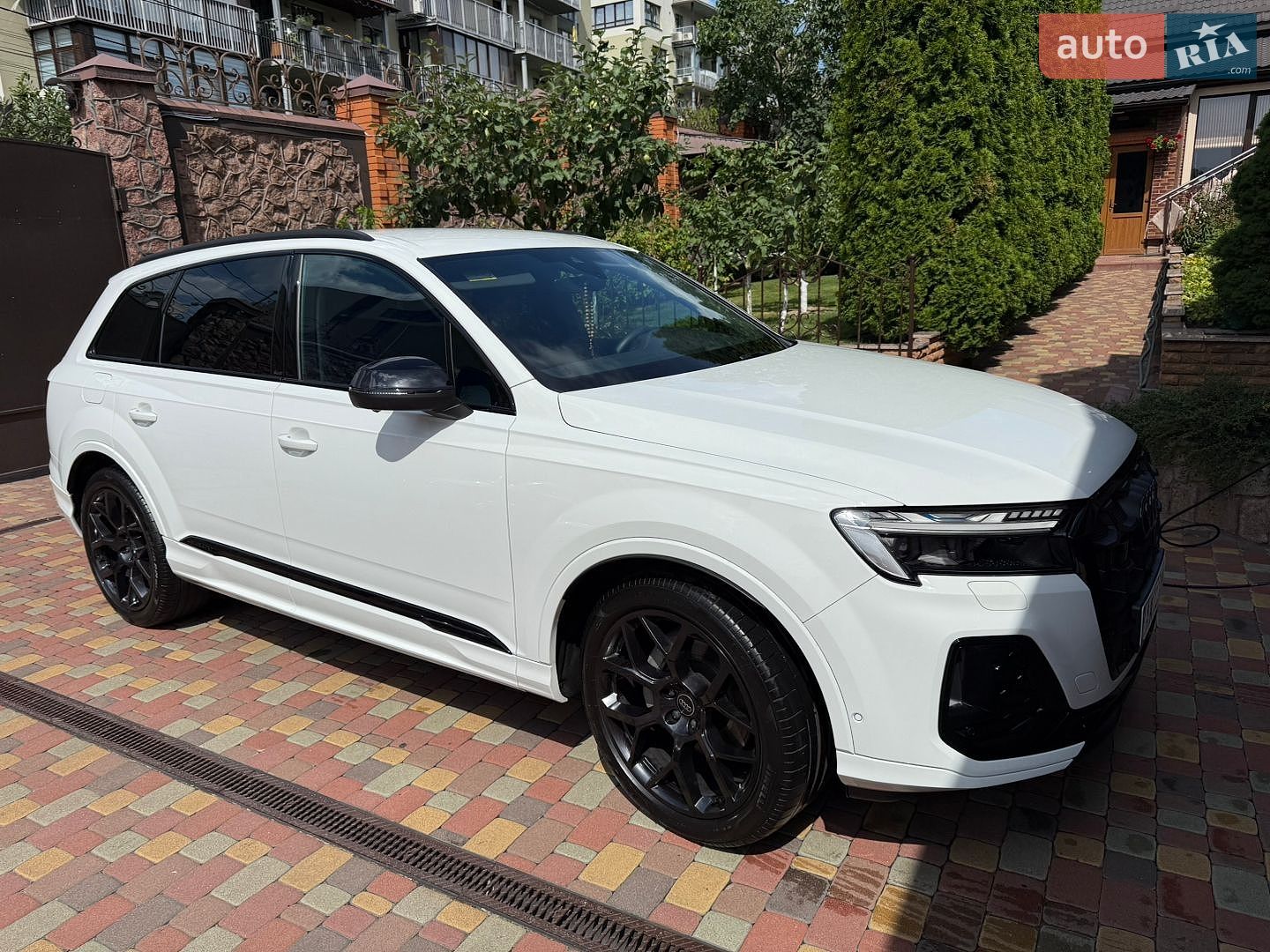 Audi Q7 2024 VIN WAUZZZ4M5RD017071 фото оголошення 3 з 11