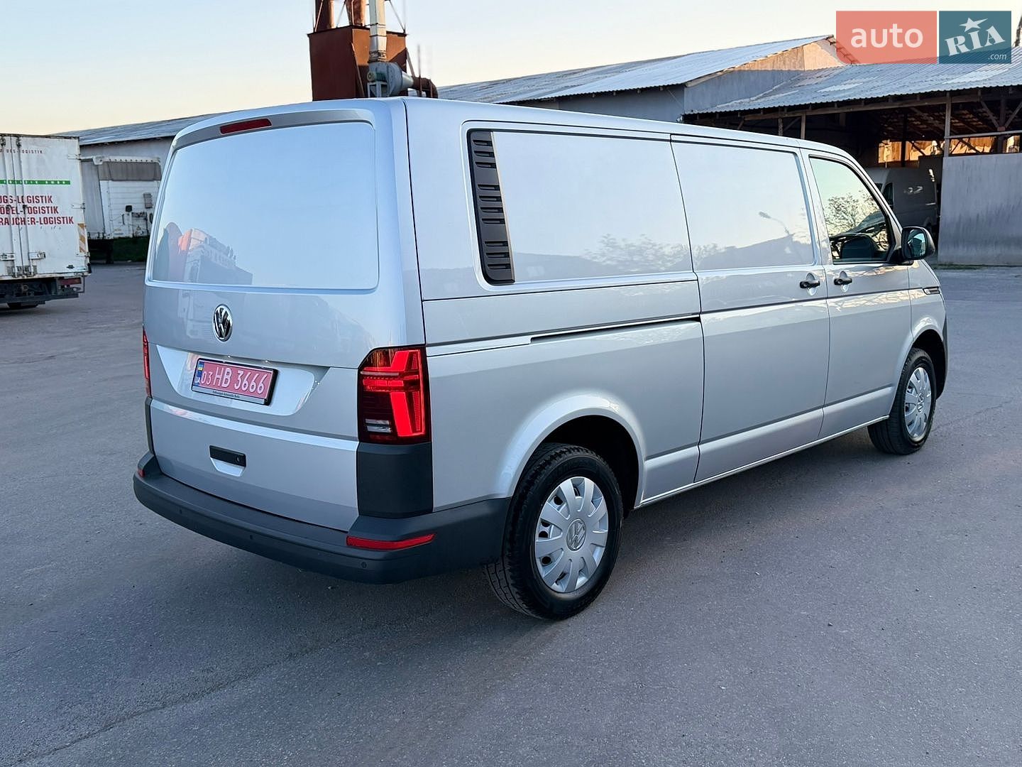 Volkswagen Transporter 2021 VIN WV1ZZZ7HZMH058364 фото оголошення 5 з 34