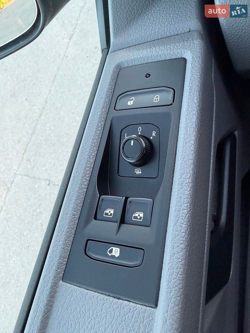Volkswagen Transporter 2021 VIN WV1ZZZ7HZMH058364 фото оголошення 20 з 34