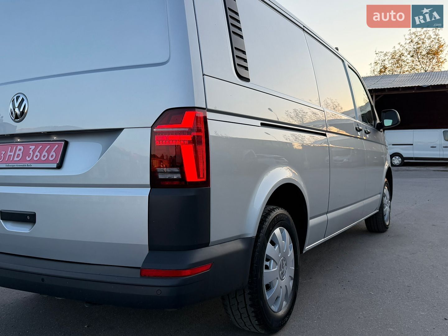 Volkswagen Transporter 2021 VIN WV1ZZZ7HZMH058364 фото оголошення 30 з 34