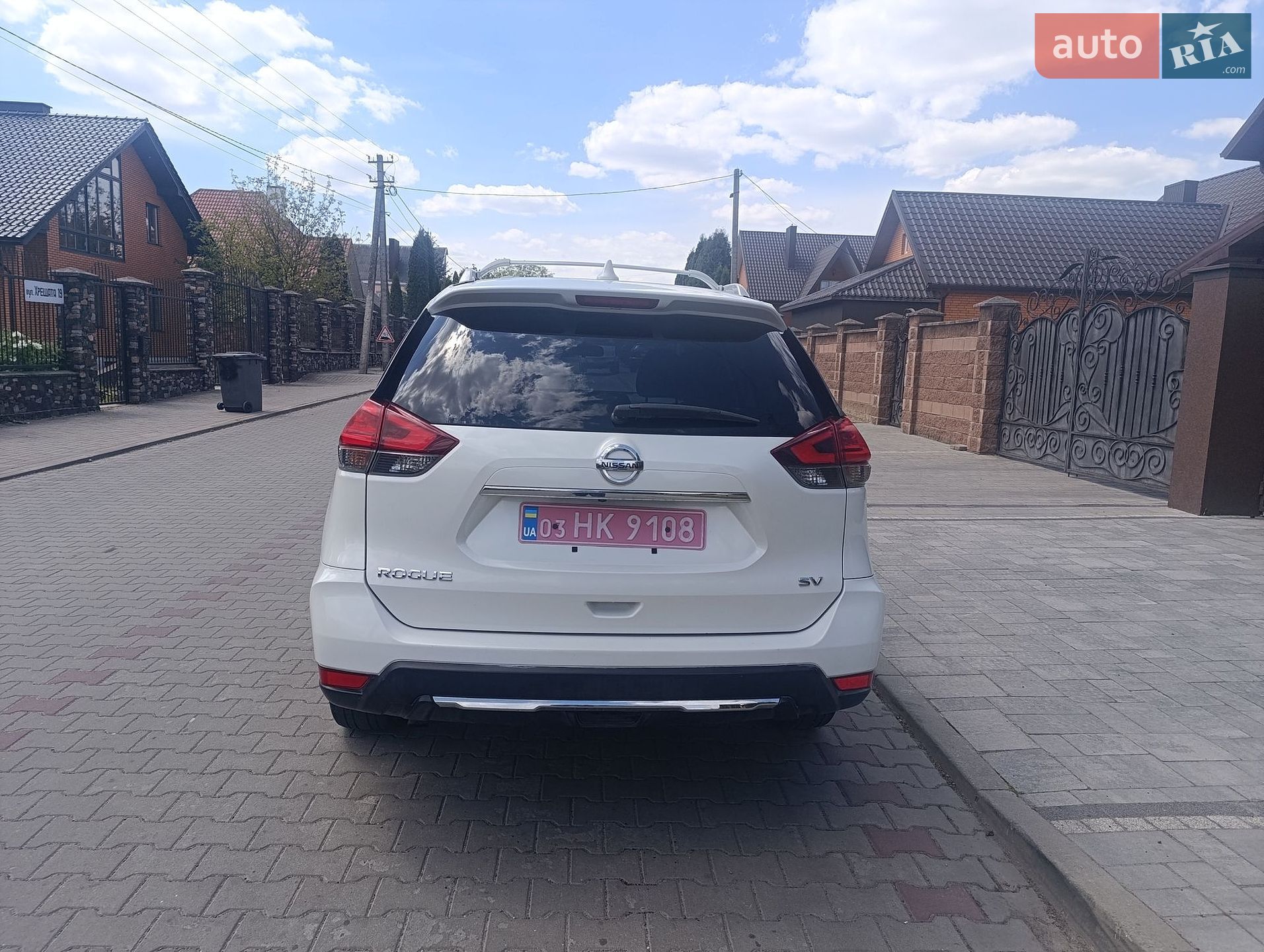 Nissan Rogue 2017 VIN KNMAT2MT6HP534814 фото оголошення 4 з 16