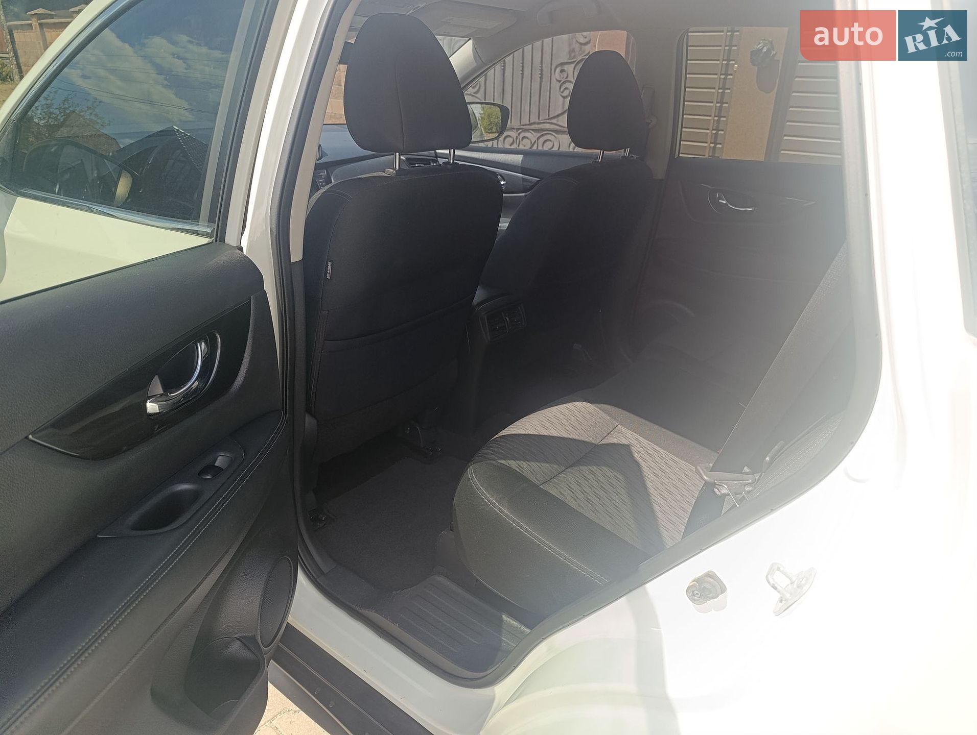 Nissan Rogue 2017 VIN KNMAT2MT6HP534814 фото оголошення 10 з 16
