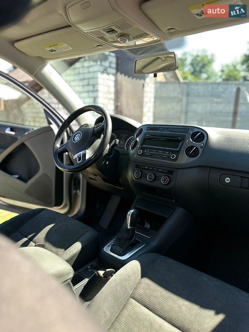 Volkswagen Tiguan 2012 VIN WVGAV3AX8DW562486 фото оголошення 3 з 6
