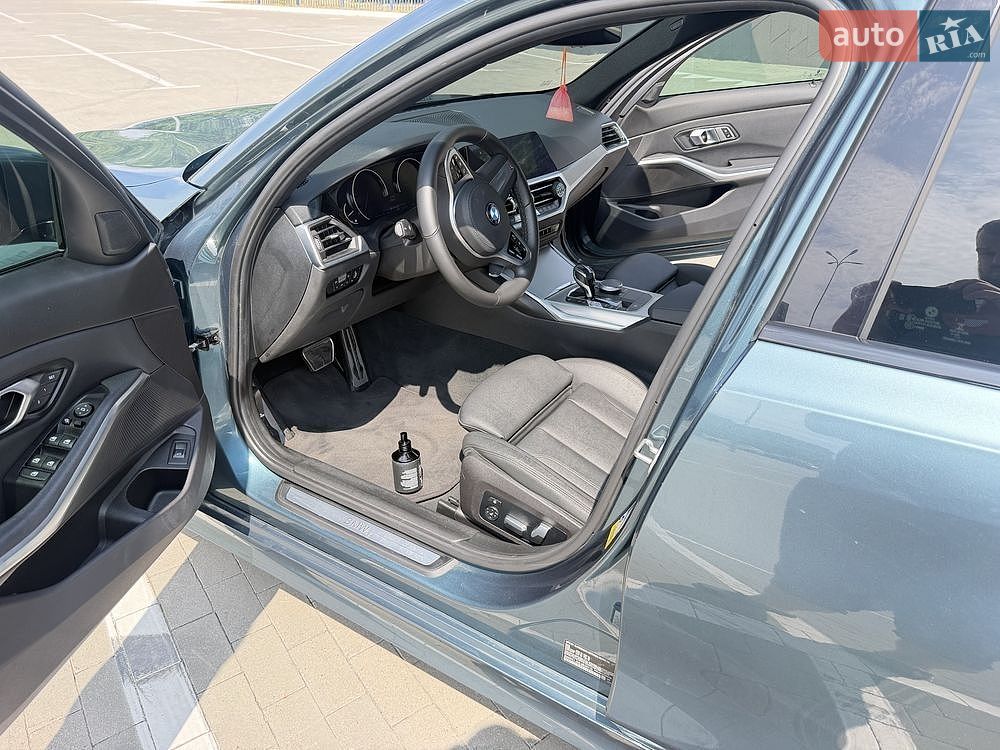 BMW 3 Series 2020 VIN 3MW5R1J0XL8B39110 фото оголошення 15 з 25