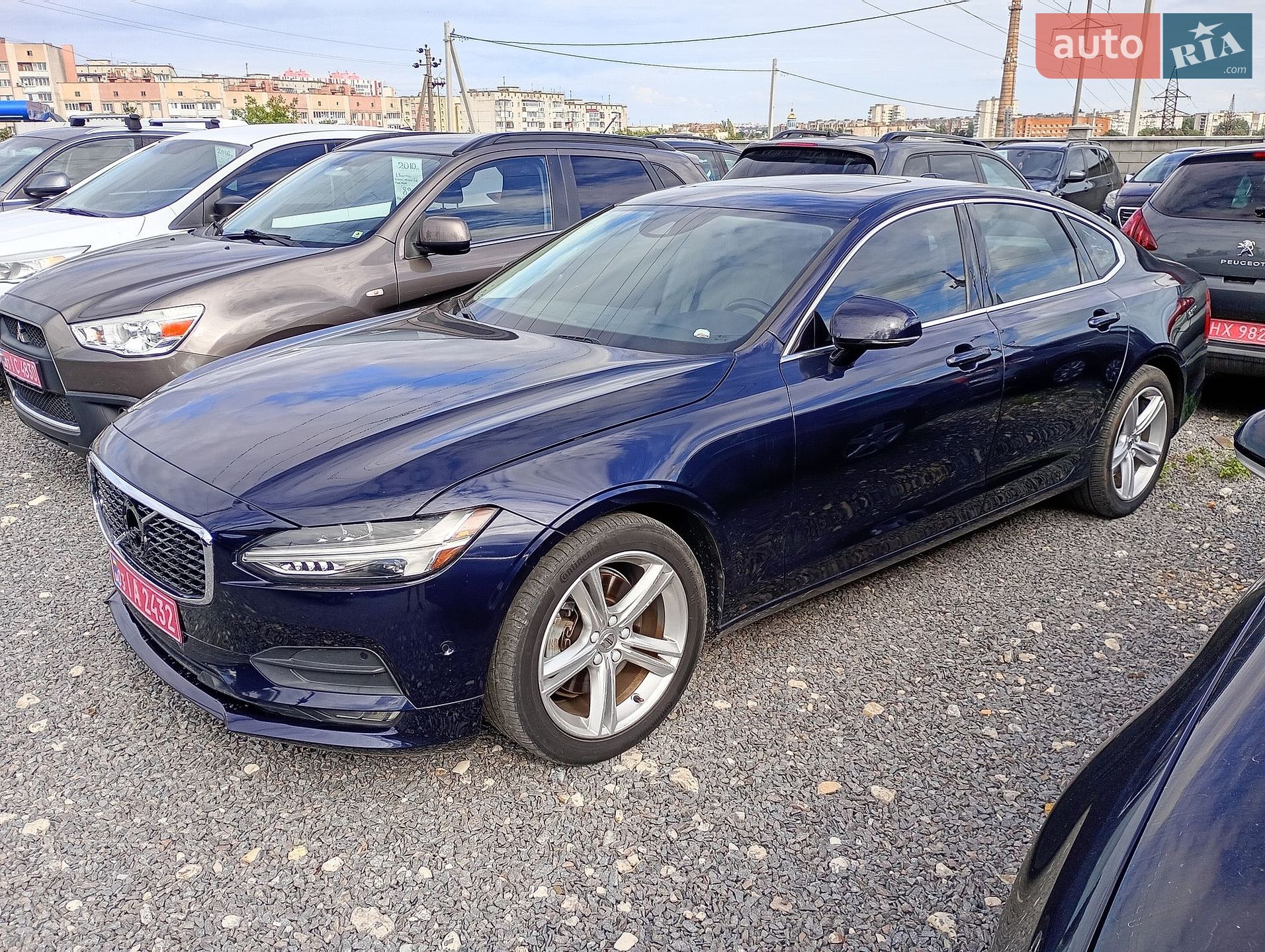Volvo S90 2017 VIN YV1102AK4H1006352 фото оголошення 3 з 22