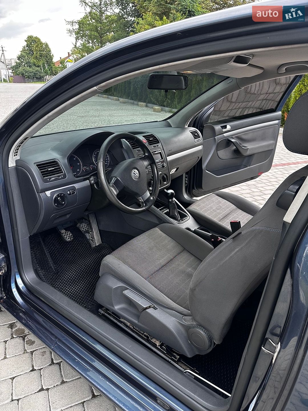 Volkswagen Golf 2007 VIN WVWZZZ1KZ8W123449 фото оголошення 8 з 27