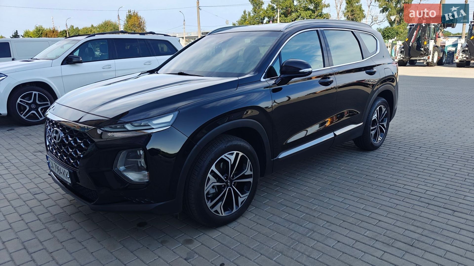 Hyundai Santa FE 2018 VIN KMHS381CBKU050267 фото оголошення 2 з 24