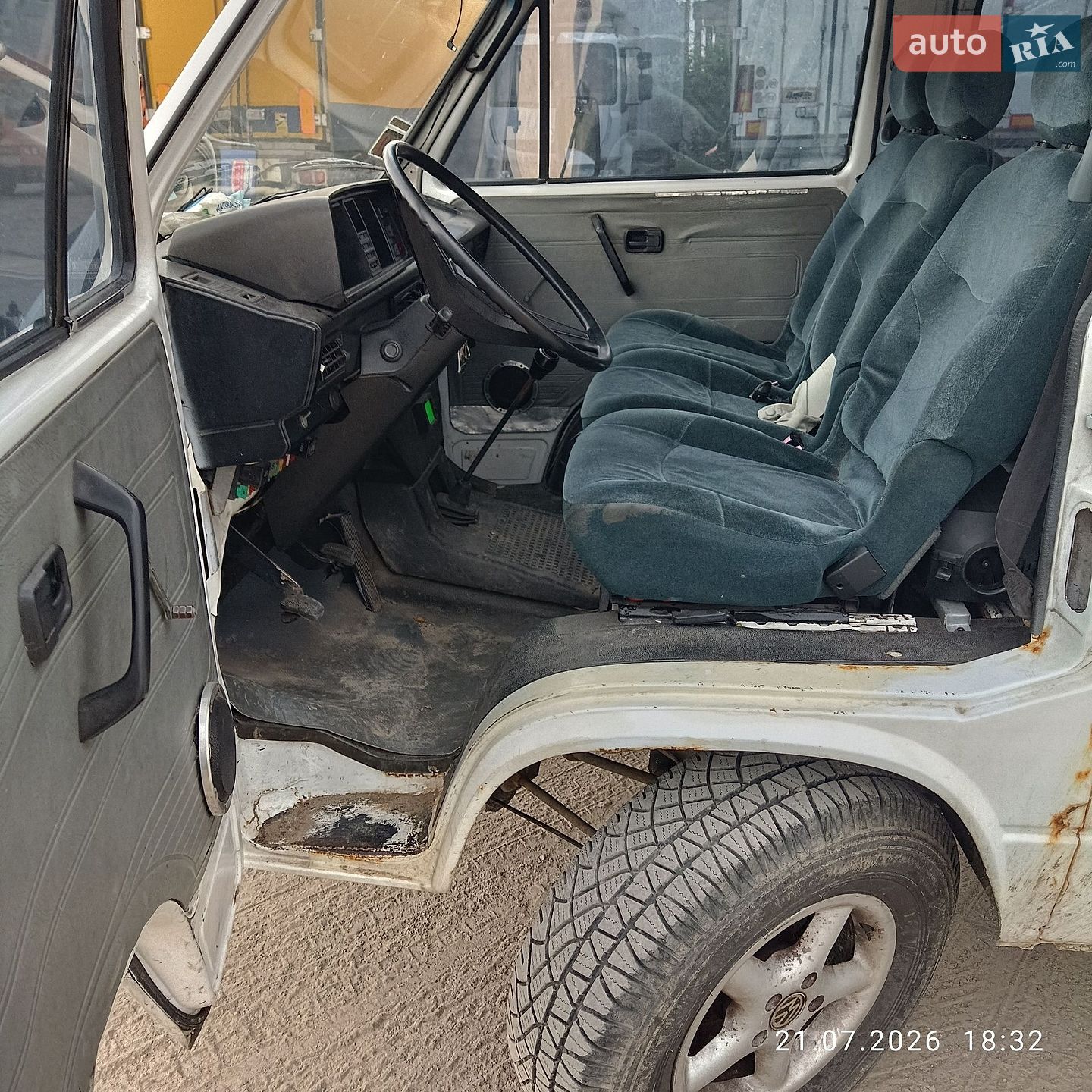 Volkswagen Caravelle 1989 VIN WV2ZZZ25ZKH084943 фото оголошення 6 з 17
