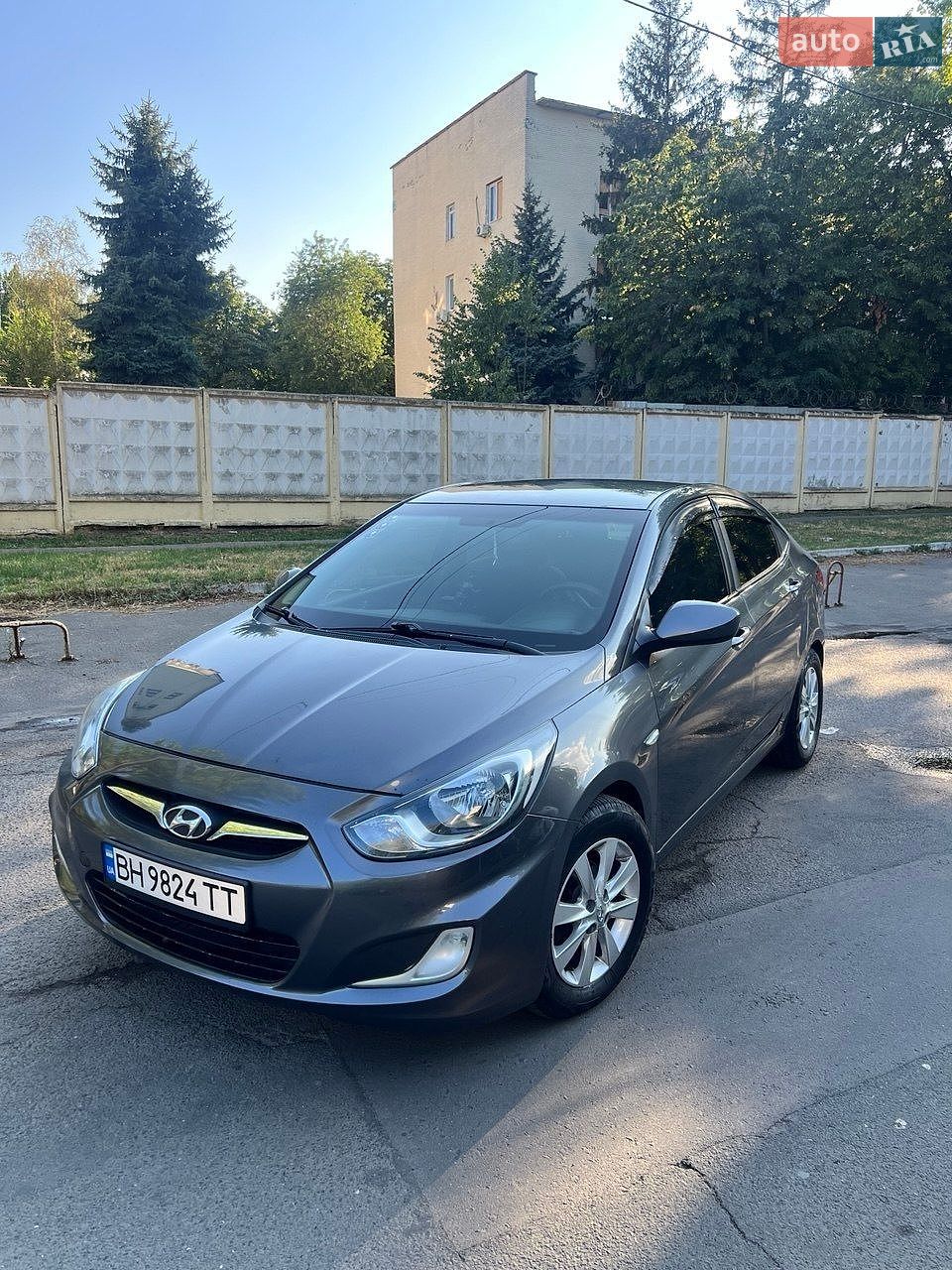 Hyundai Accent 2012 VIN Z94CU41CBCR155762 фото оголошення 3 з 16