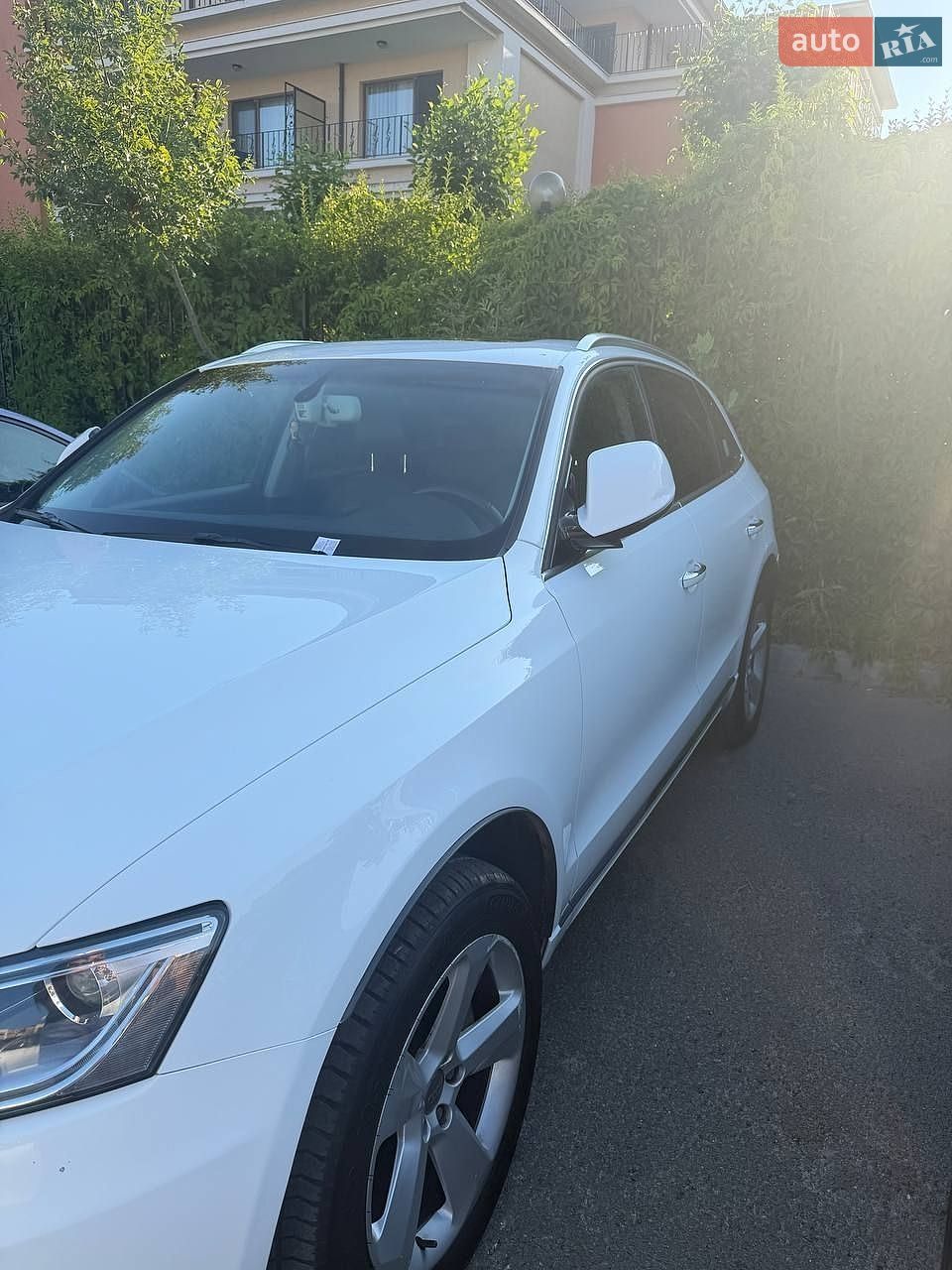 Audi Q5 2015 VIN WAUZZZ8R5FA100230 фото оголошення 5 з 9