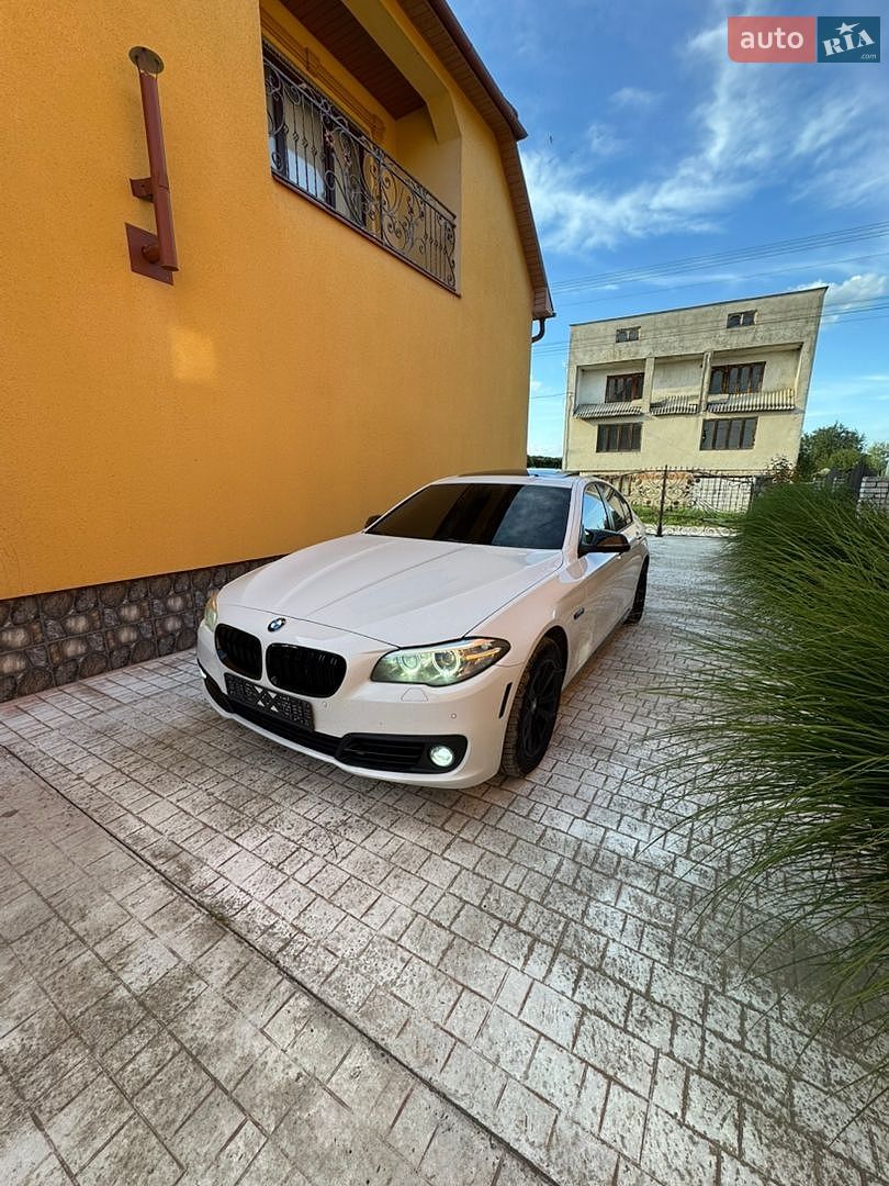 BMW 5 Series 2015 VIN WBA5A5C50GG348449 фото оголошення 2 з 10
