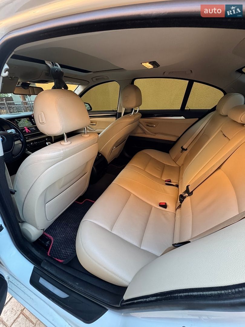 BMW 5 Series 2015 VIN WBA5A5C50GG348449 фото оголошення 7 з 10