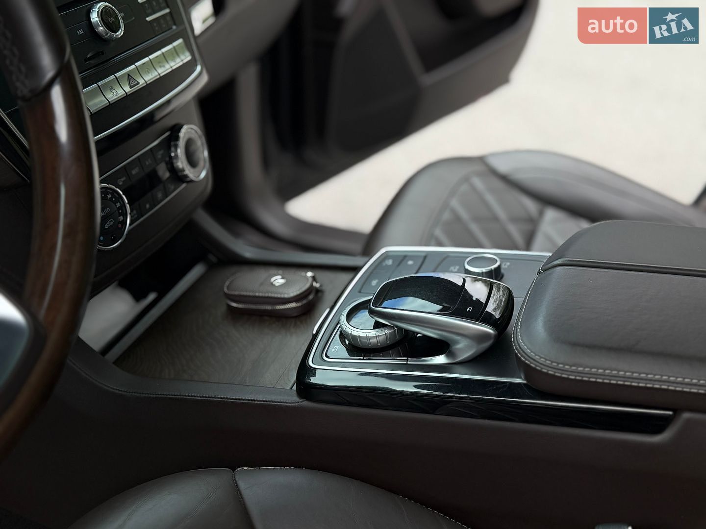 Mercedes-Benz GLS-Class 2017 VIN WDC1668241A989732 фото оголошення 73 з 118