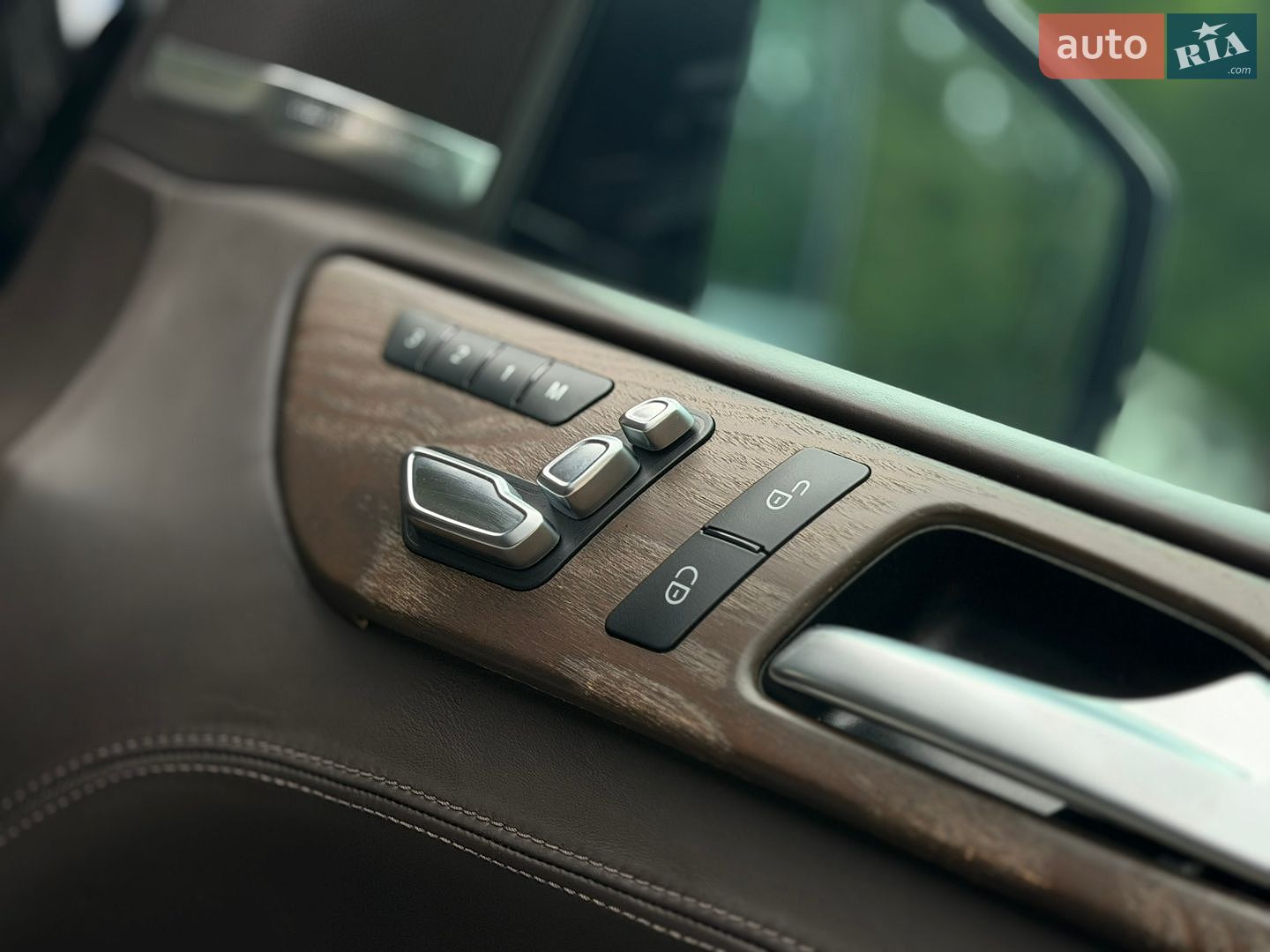 Mercedes-Benz GLS-Class 2017 VIN WDC1668241A989732 фото оголошення 94 з 118