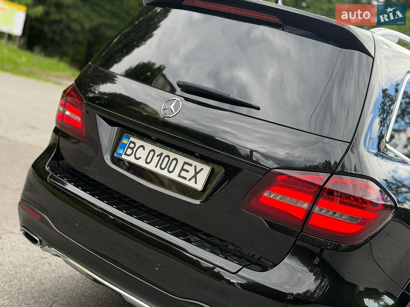 Mercedes-Benz GLS-Class 2017 VIN WDC1668241A989732 фото оголошення 36 з 118