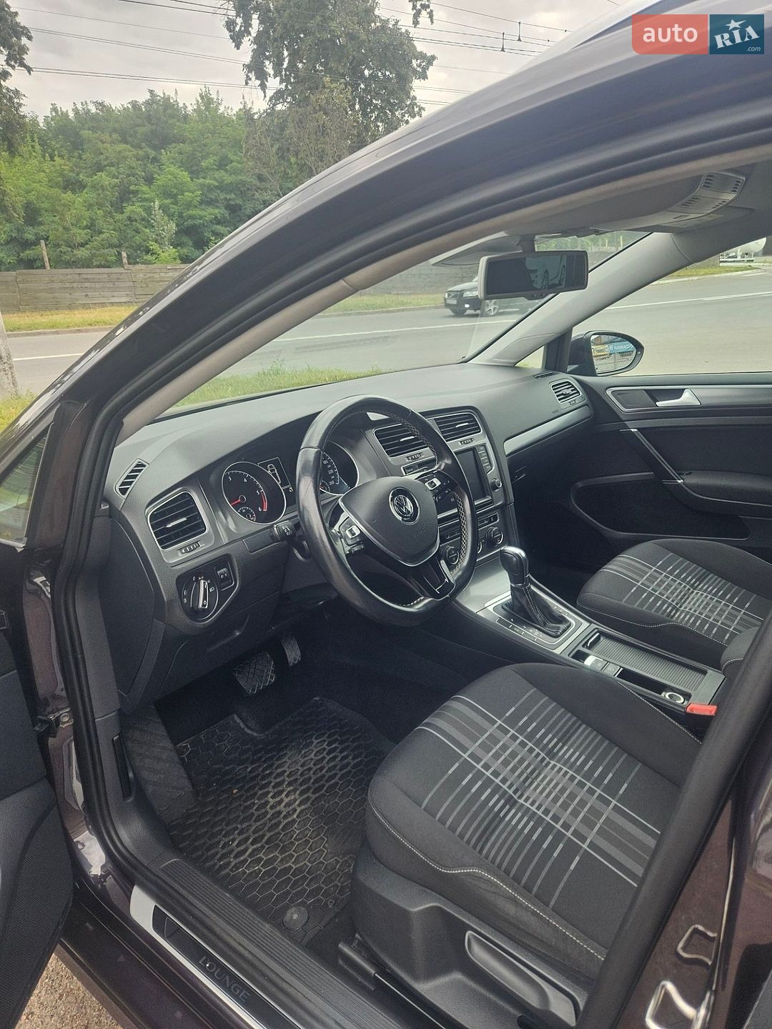 Volkswagen Golf 2015 VIN WVWZZZAUZGP564767 фото оголошення 5 з 10