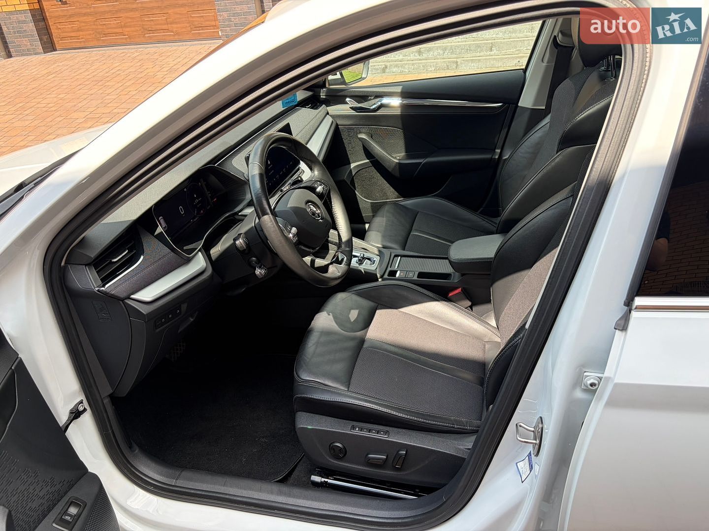 Skoda Octavia 2020 VIN TMBJJ7NX0LY035045 фото оголошення 18 з 78