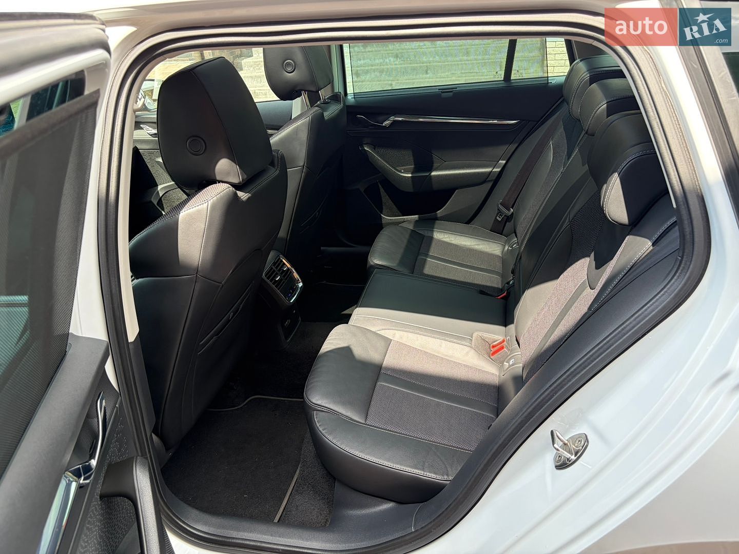 Skoda Octavia 2020 VIN TMBJJ7NX0LY035045 фото оголошення 22 з 78