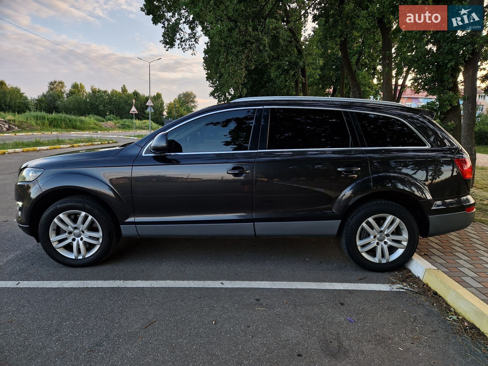 Audi Q7 2007 VIN WAUZZZ4L18D036075 фото оголошення 4 з 49