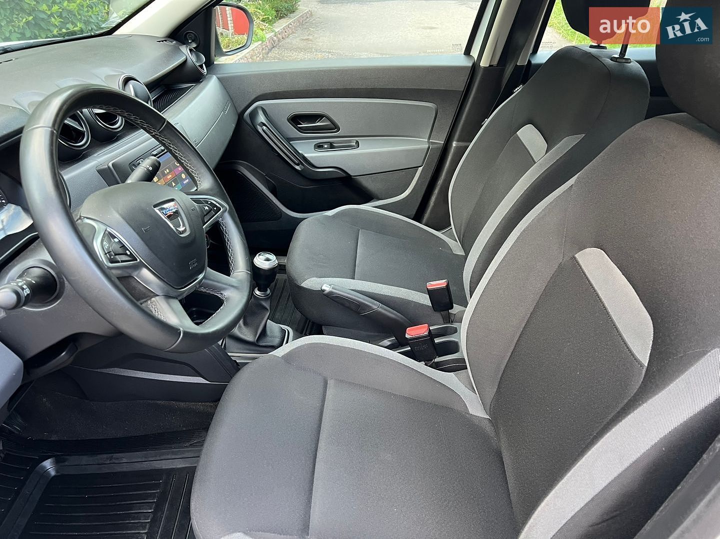 Dacia Duster 2018 VIN VF1HJD40860687737 фото оголошення 30 з 34