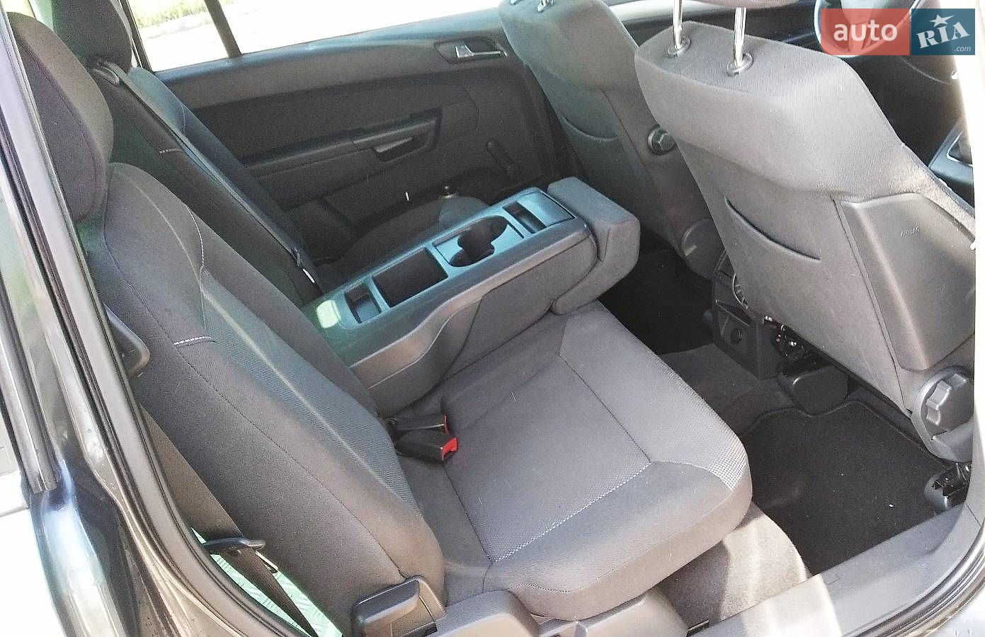 Opel Zafira 2011 VIN W0L0AHM75B2116625 фото оголошення 6 з 14