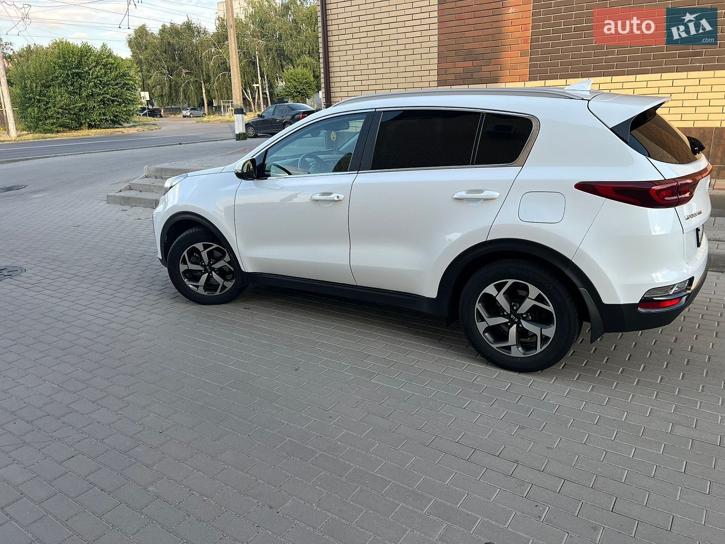 Kia Sportage 2019 VIN U5YPG812GKL699950 фото оголошення 5 з 14