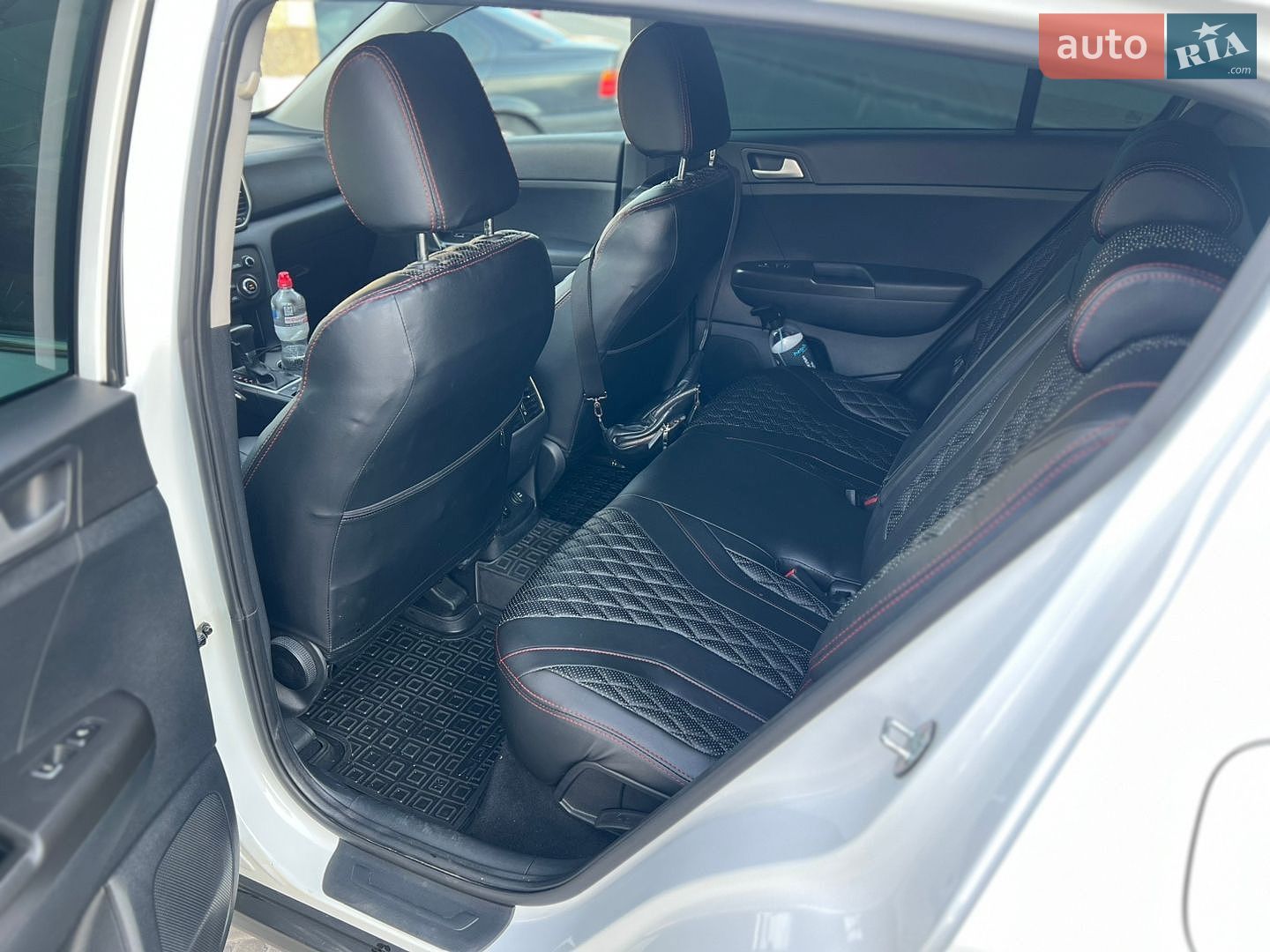 Kia Sportage 2019 VIN U5YPG812GKL699950 фото оголошення 9 з 14