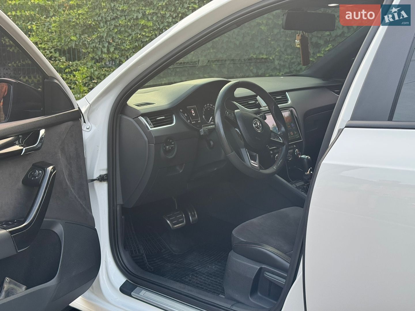 Skoda Octavia 2014 VIN Y6UAE4NE8EB008358 фото оголошення 8 з 13