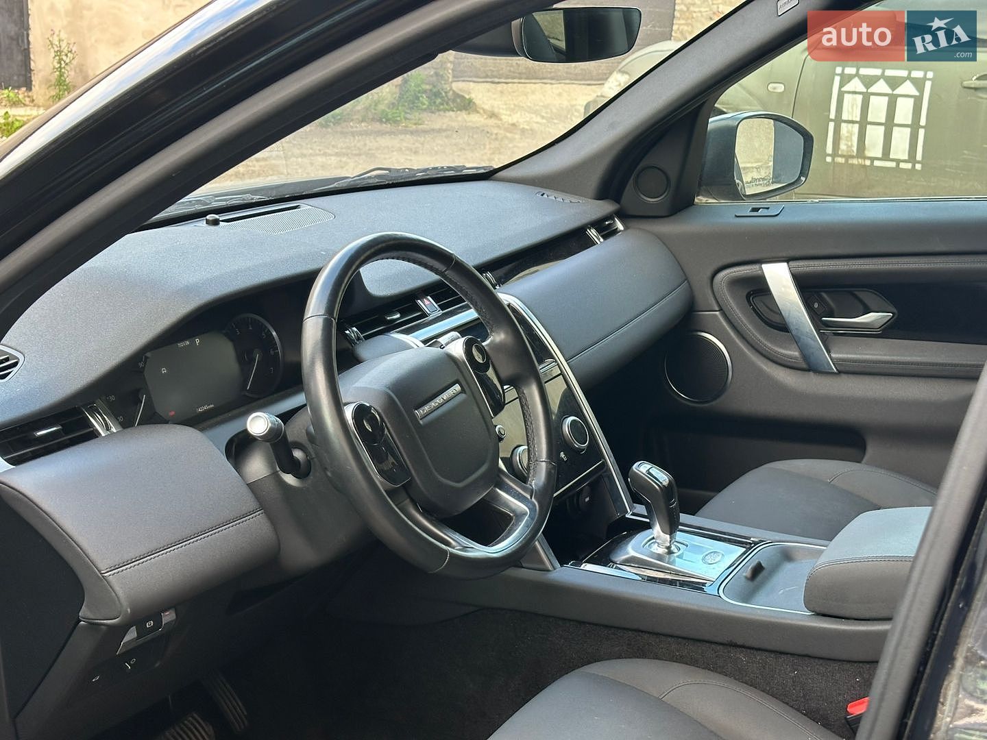 Land Rover Discovery Sport 2019 VIN SALCK2FX0LH853987 фото оголошення 8 з 13