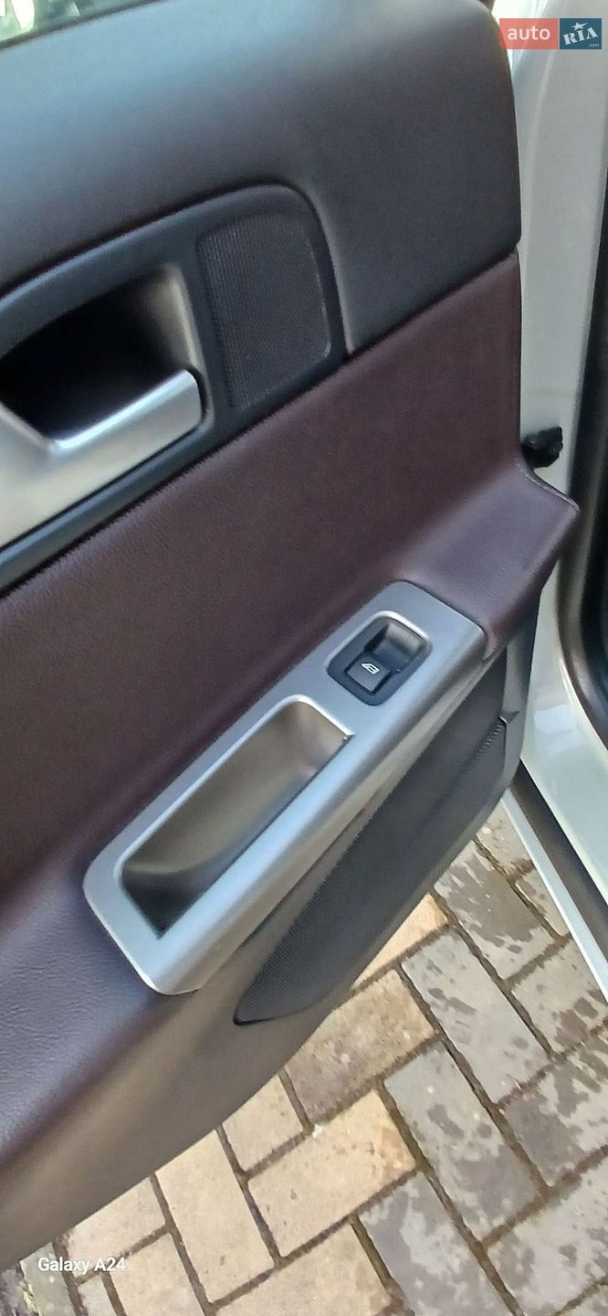 Volvo V50 2011 VIN YV1MW76F2B2601565 фото оголошення 3 з 51