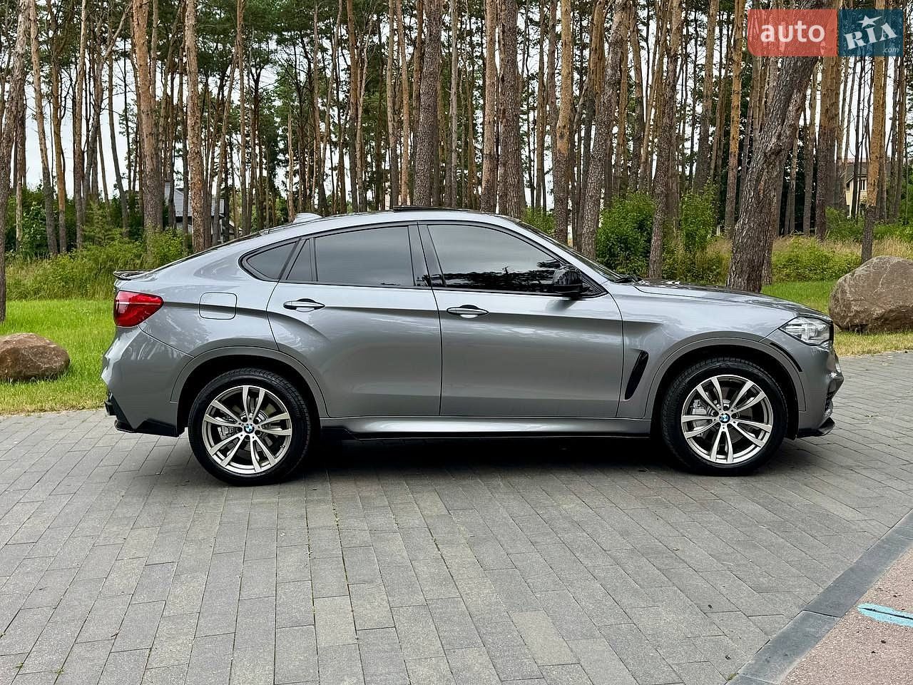 BMW X6 2017 VIN 5UXKU6C38H0W38741 фото оголошення 4 з 31