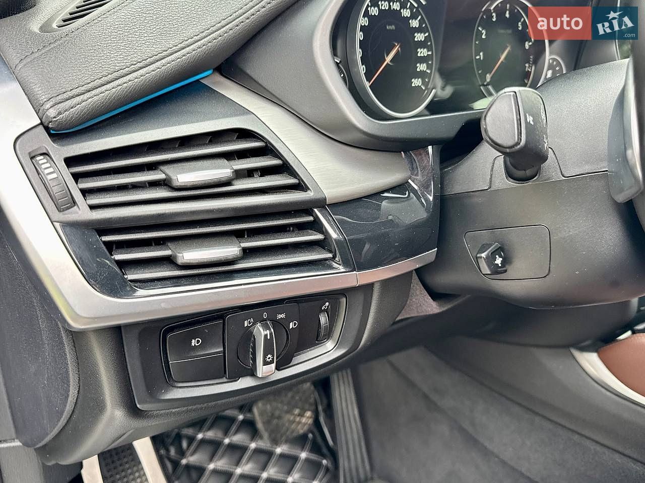 BMW X6 2017 VIN 5UXKU6C38H0W38741 фото оголошення 18 з 31