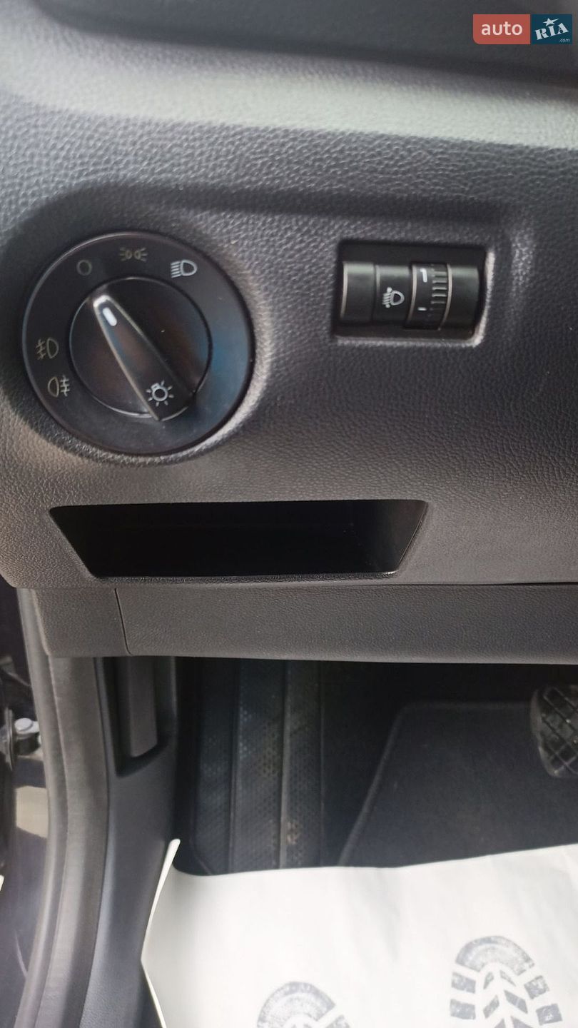 Skoda Roomster 2013 VIN TMBNN65JXE5021086 фото оголошення 5 з 21