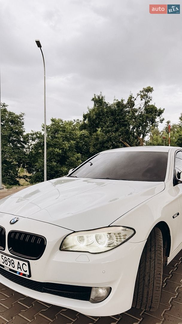 BMW 5 Series 2011 VIN WBAFP31080DL74691 фото оголошення 3 з 14