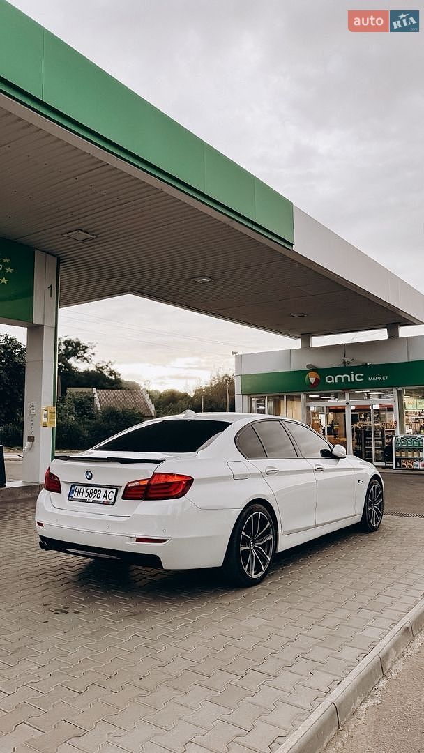 BMW 5 Series 2011 VIN WBAFP31080DL74691 фото оголошення 6 з 14