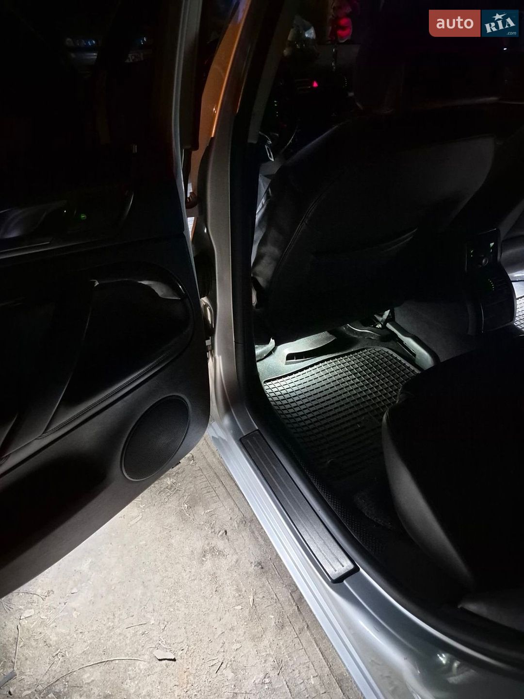 Skoda Superb 2004 VIN TMBBG63U559083014 фото оголошення 43 з 56