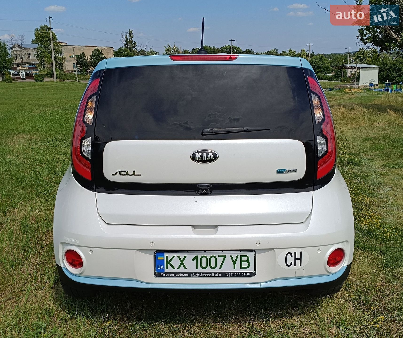 Kia Soul EV 2014 VIN KNAJX81EFF7000899 фото оголошення 8 з 18