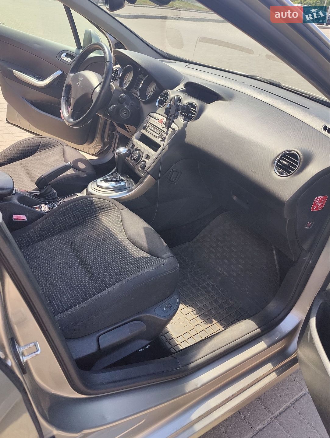 Peugeot 308 2010 VIN VF34H5FVAAS252704 фото оголошення 6 з 7