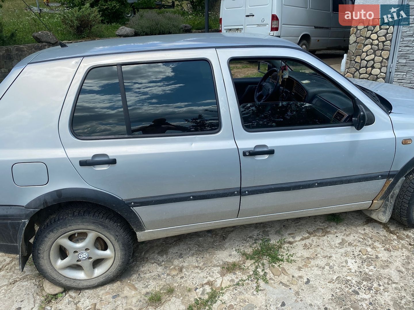 Volkswagen Golf 1997 VIN WVWZZZ1HZVW412022 фото оголошення 3 з 5