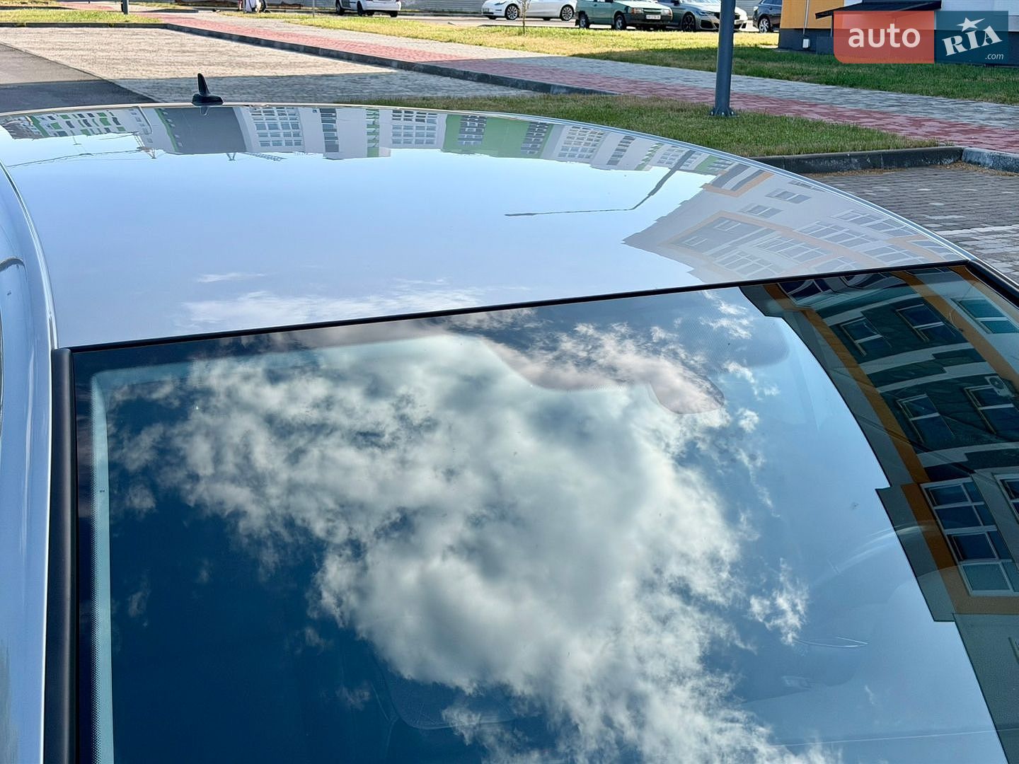Volkswagen e-Golf 2019 VIN WVWZZZAUZL8906464 фото оголошення 38 з 39