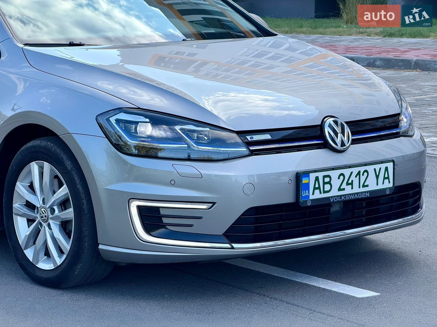 Volkswagen e-Golf 2019 VIN WVWZZZAUZL8906464 фото оголошення 6 з 39
