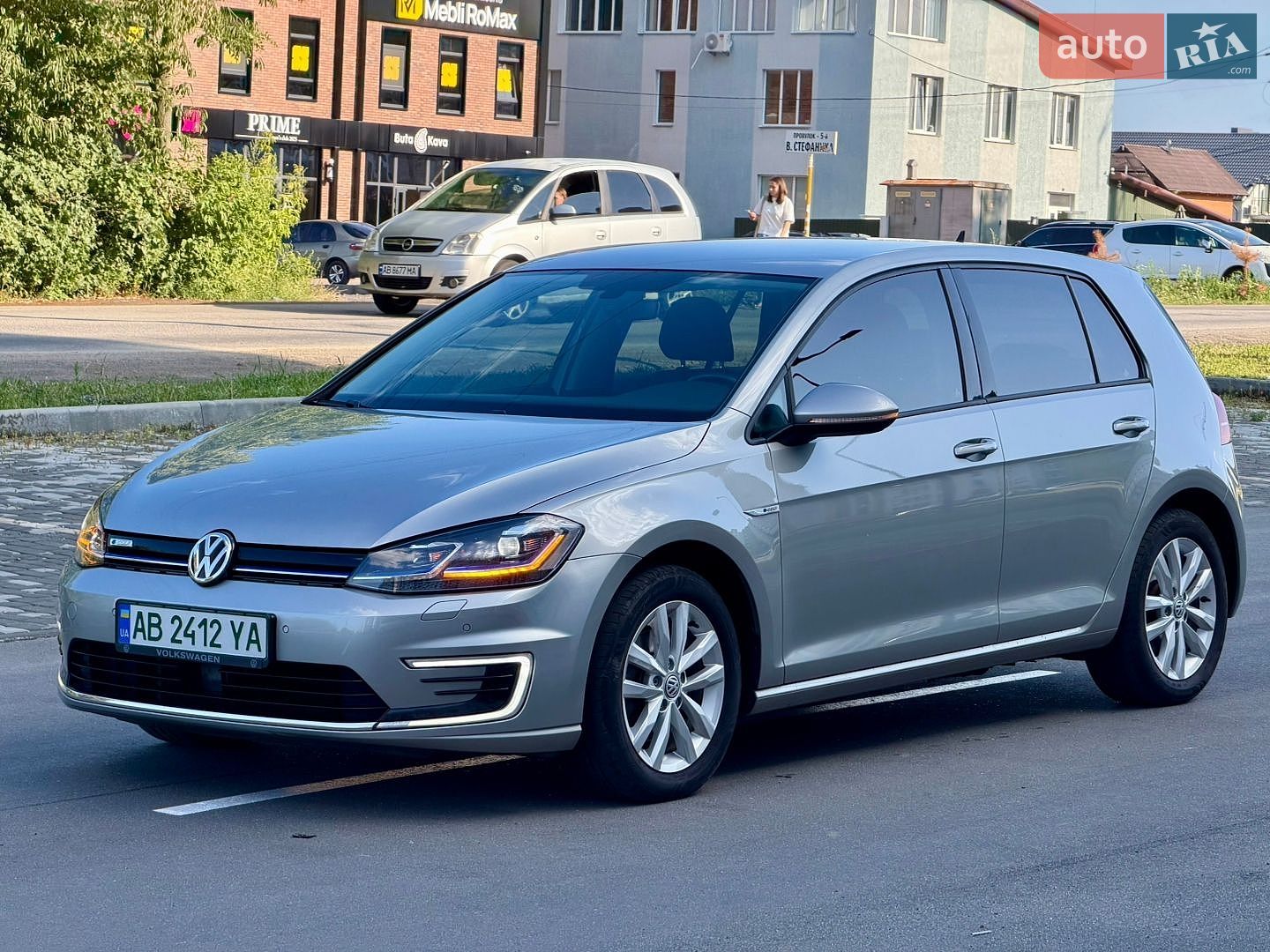 Volkswagen e-Golf 2019 VIN WVWZZZAUZL8906464 фото оголошення 7 з 39