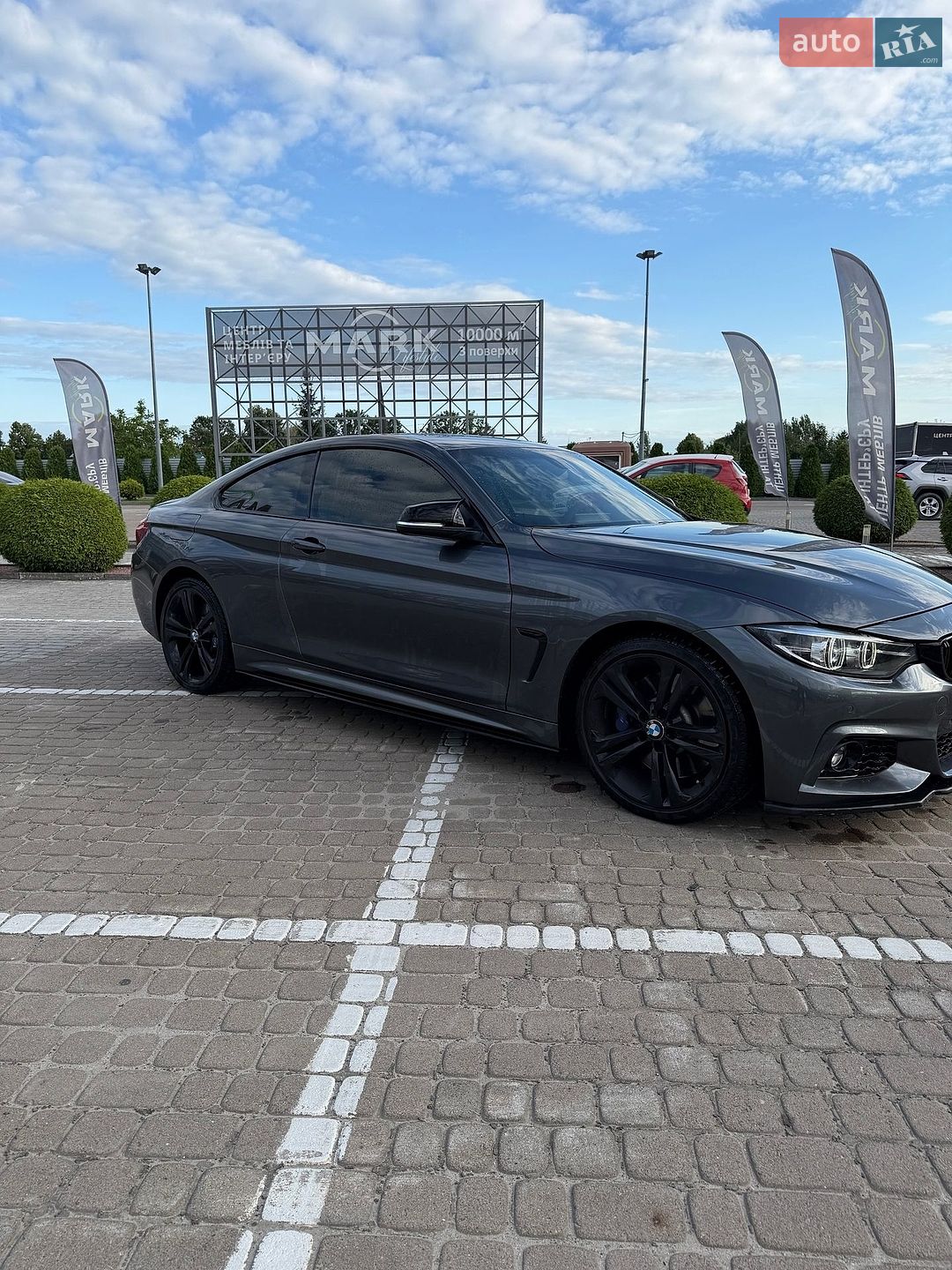 BMW 4 Series 2018 VIN WBA4W9C55KAF94707 фото оголошення 3 з 16