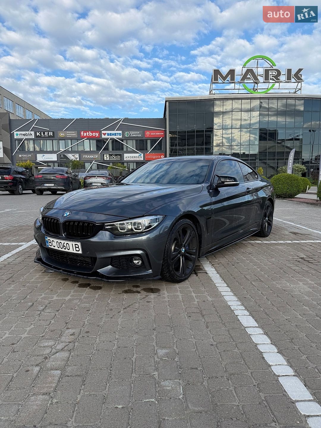 BMW 4 Series 2018 VIN WBA4W9C55KAF94707 фото оголошення 9 з 16