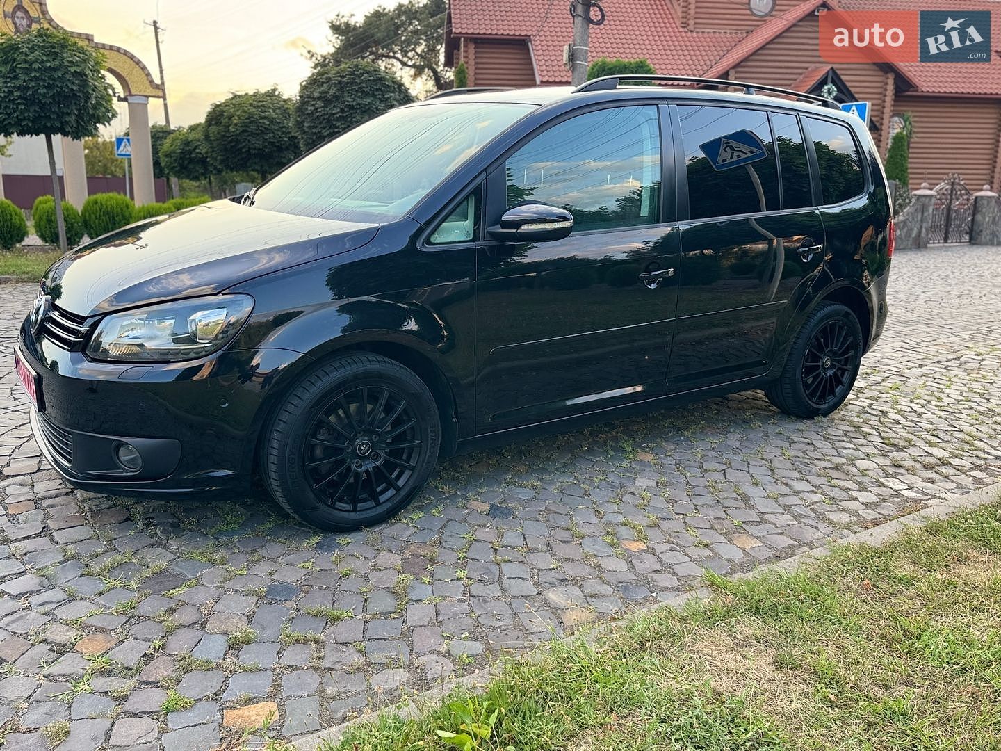 Volkswagen Touran 2011 VIN WVGZZZ1TZCW028244 фото оголошення 3 з 30