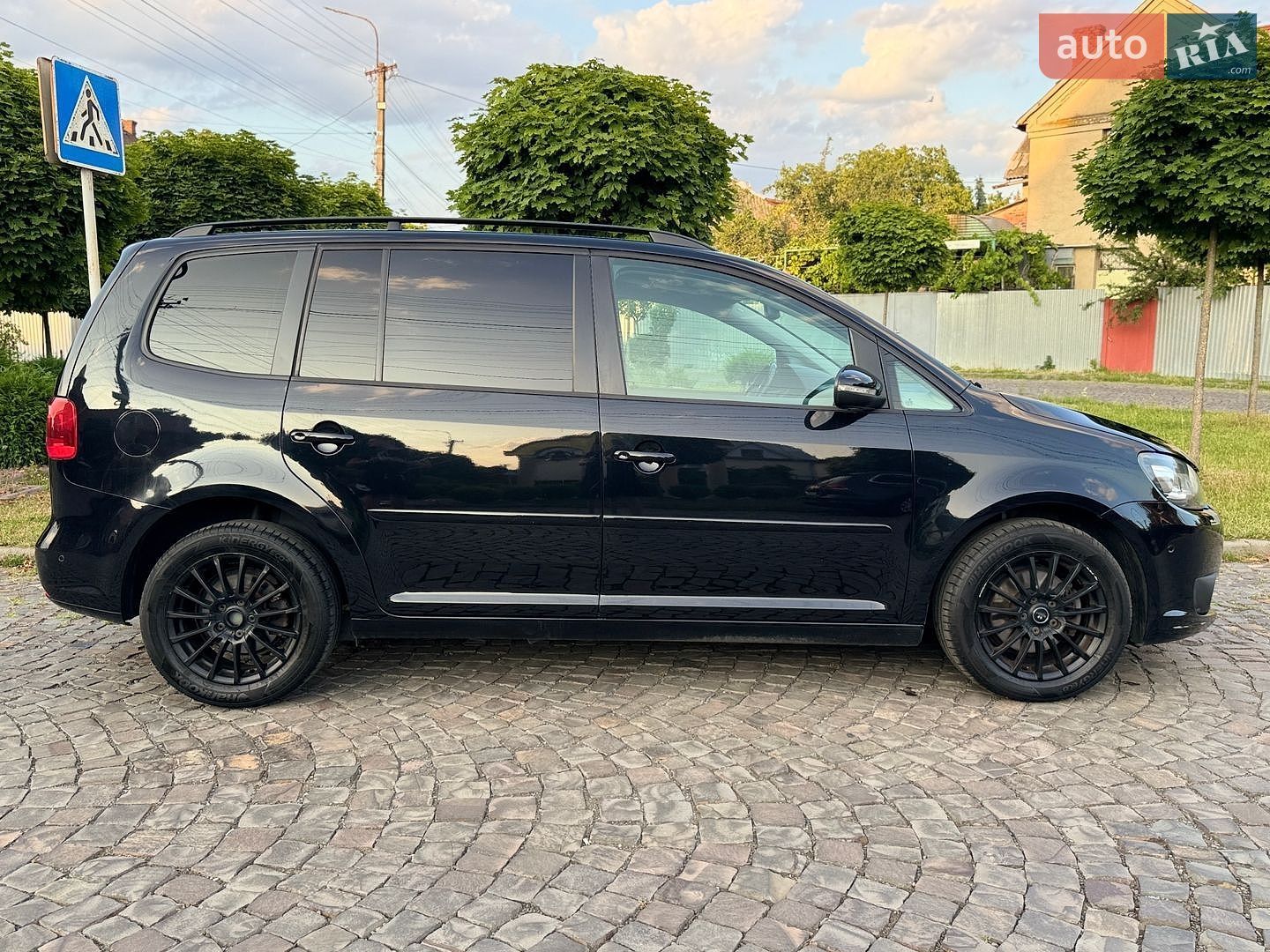 Volkswagen Touran 2011 VIN WVGZZZ1TZCW028244 фото оголошення 4 з 30
