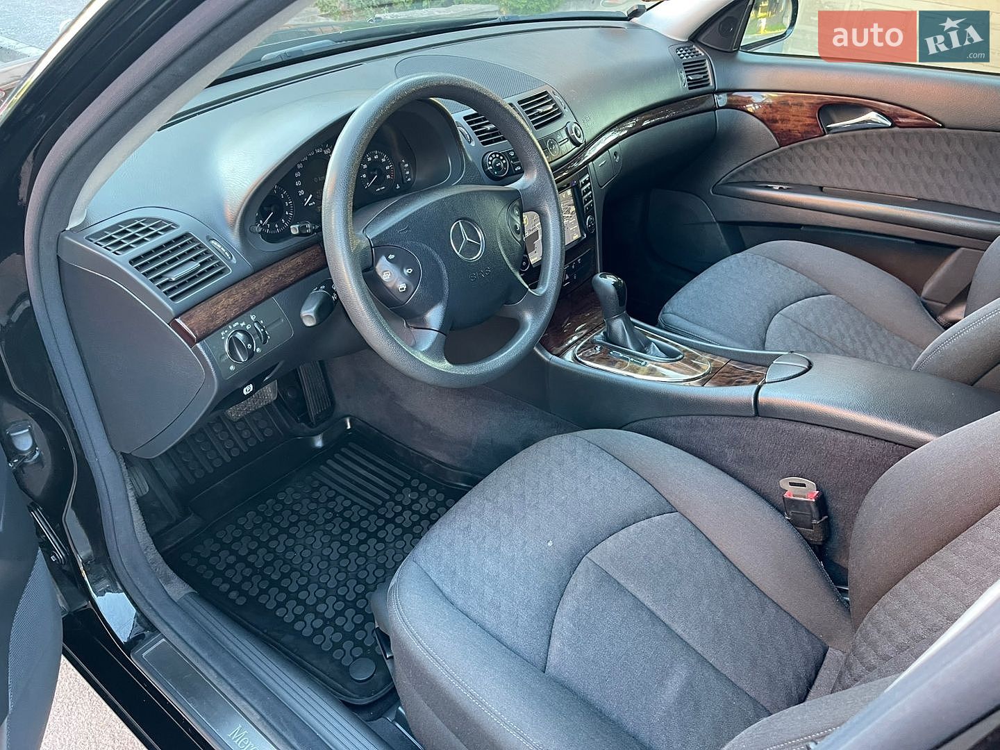 Mercedes-Benz E-Class 2006 VIN WDB2110421A939445 фото оголошення 23 з 78