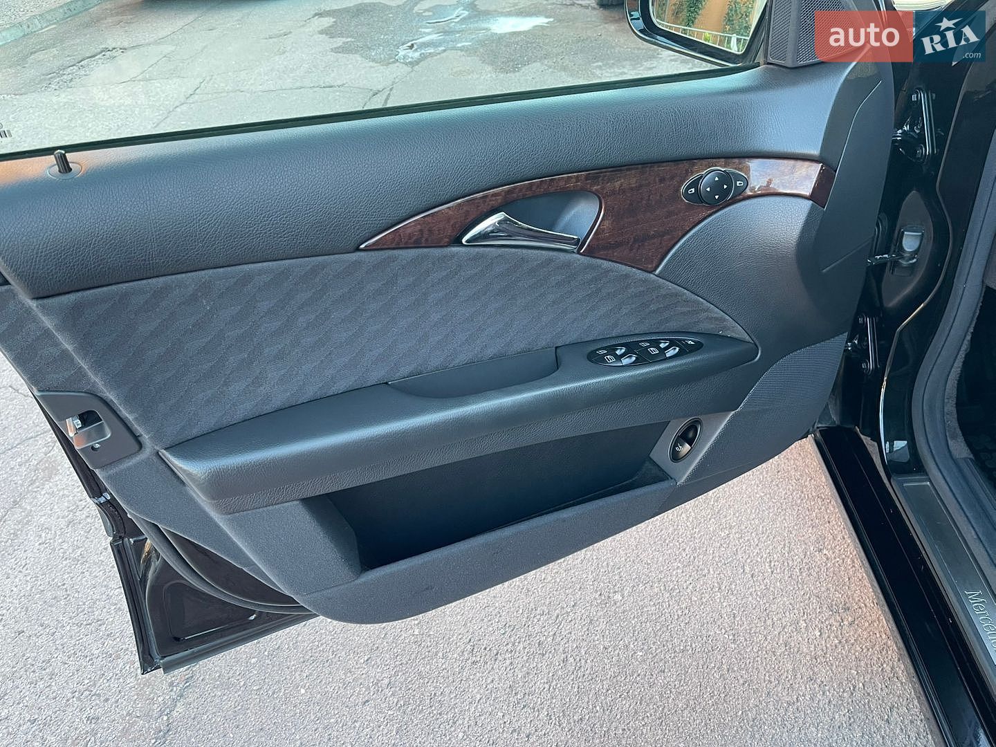 Mercedes-Benz E-Class 2006 VIN WDB2110421A939445 фото оголошення 33 з 78