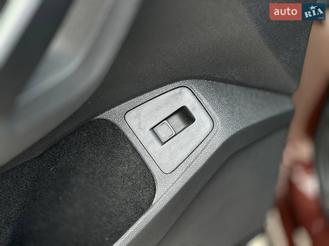 Volkswagen Tiguan 2021 VIN WVGZZZ5NZMW533319 фото оголошення 24 з 76